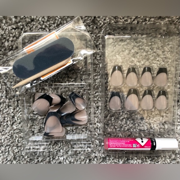 Artificial Nails (5-packs) - Picture 9 of 16